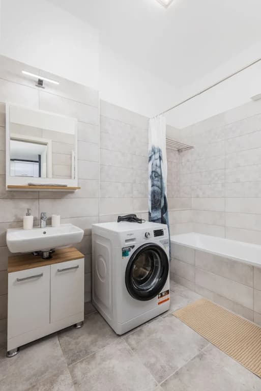 Venus Apartments - Westside Residence - photo 18