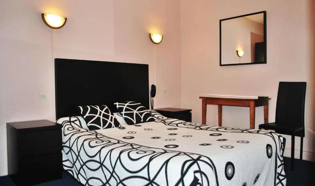 Hotel Avenir Jonquiere - photo 9