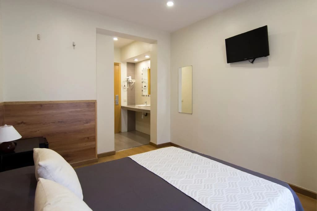 Hostal Art Madrid - photo 31