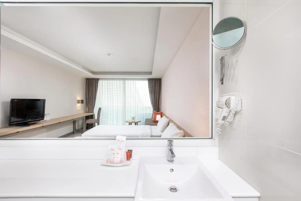 Prima Hotel Pattaya - photo 2