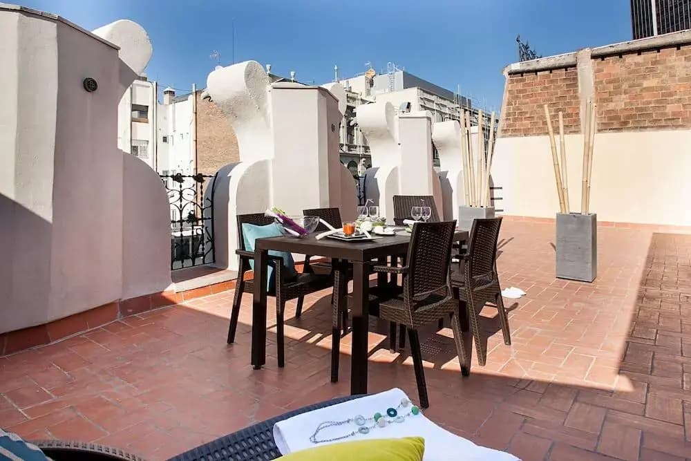 Rambla Paris Attic Apartment - photo 15