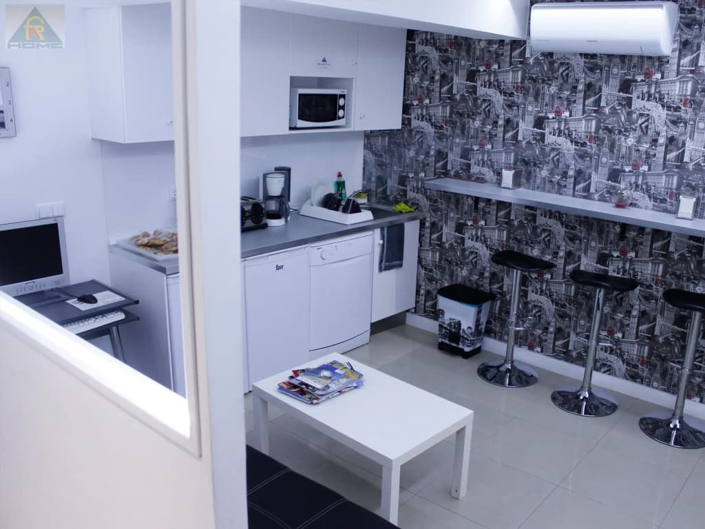 Far Home Gran Vía - Hostel - photo 18