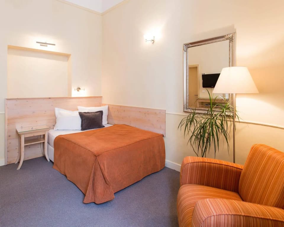 Unitas Hotel - photo 6