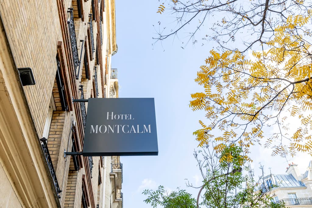 Hotel Montcalm - photo 1