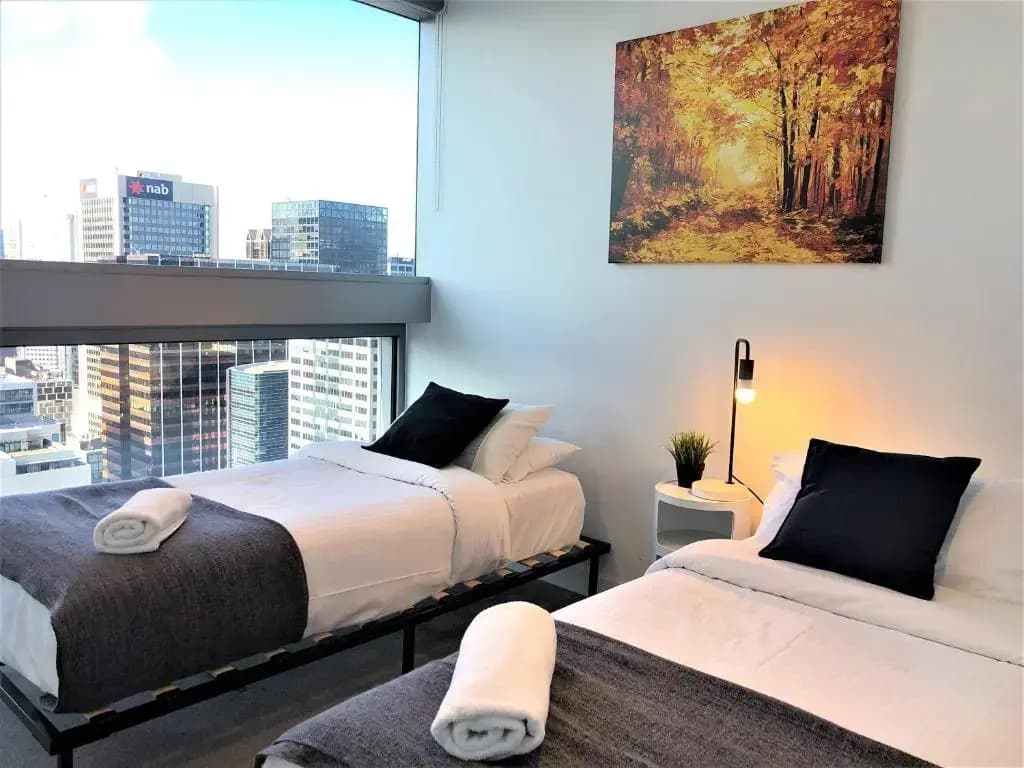 ReadySet Apartments on Rose Lane - photo 3