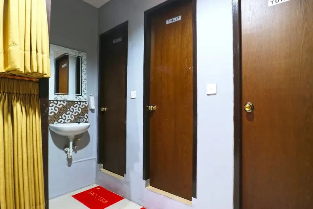Raja Rani Hostel - photo 9