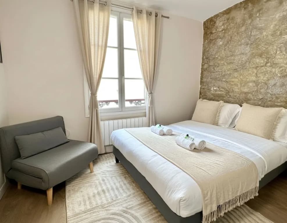 1614 Sevres - photo 2