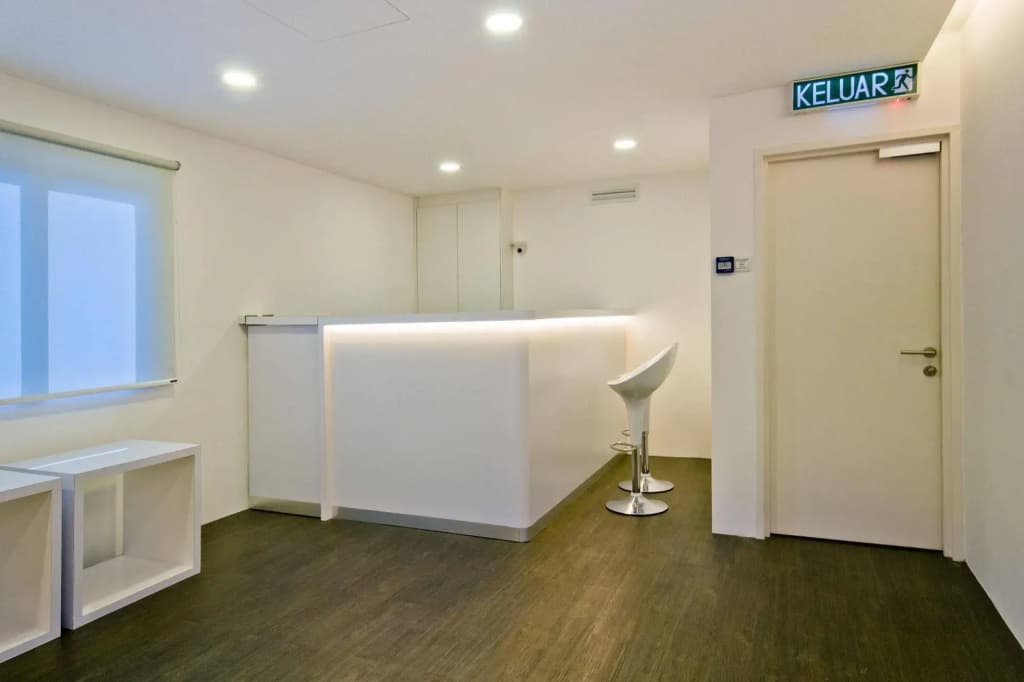 M Qube Hotel - photo 3