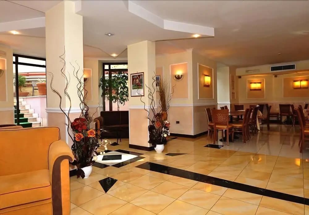Hotel Executive - photo 2