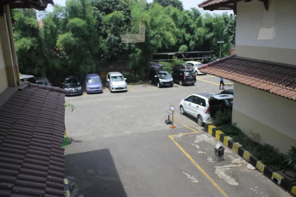 Mega Matra Hotel - photo 13