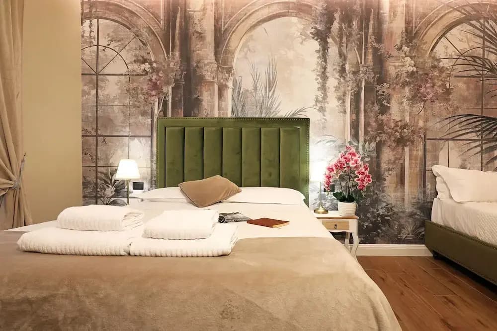 Vatican Cozy Suites - photo 13