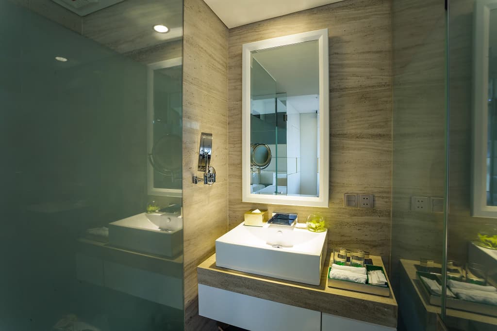 Holiday Beach Hotel Danang - photo 10