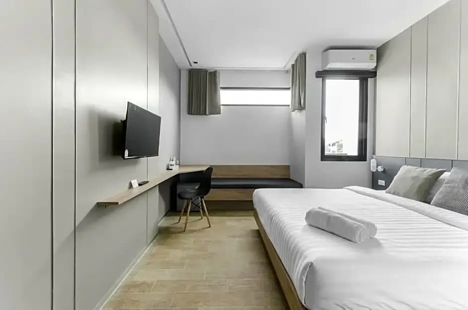 B48 Hotel - photo 5