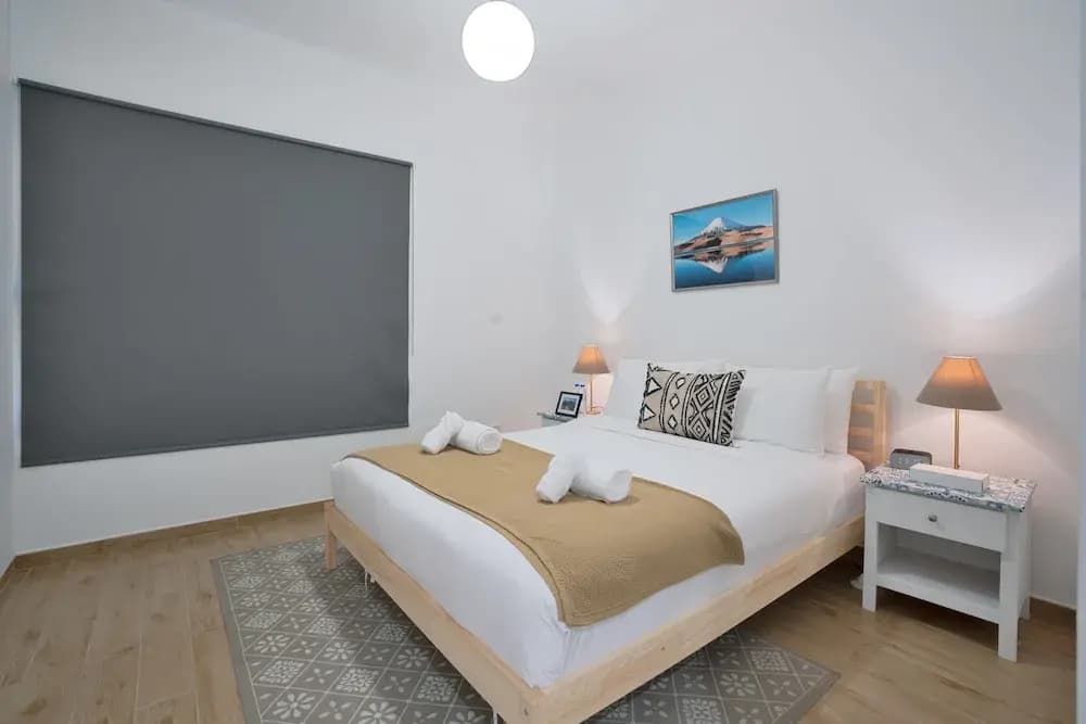 Luxurious Apt with Balcony The Greens Dubai - photo 3