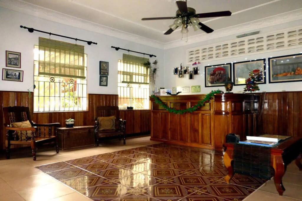 Baphuon Villa - photo 1