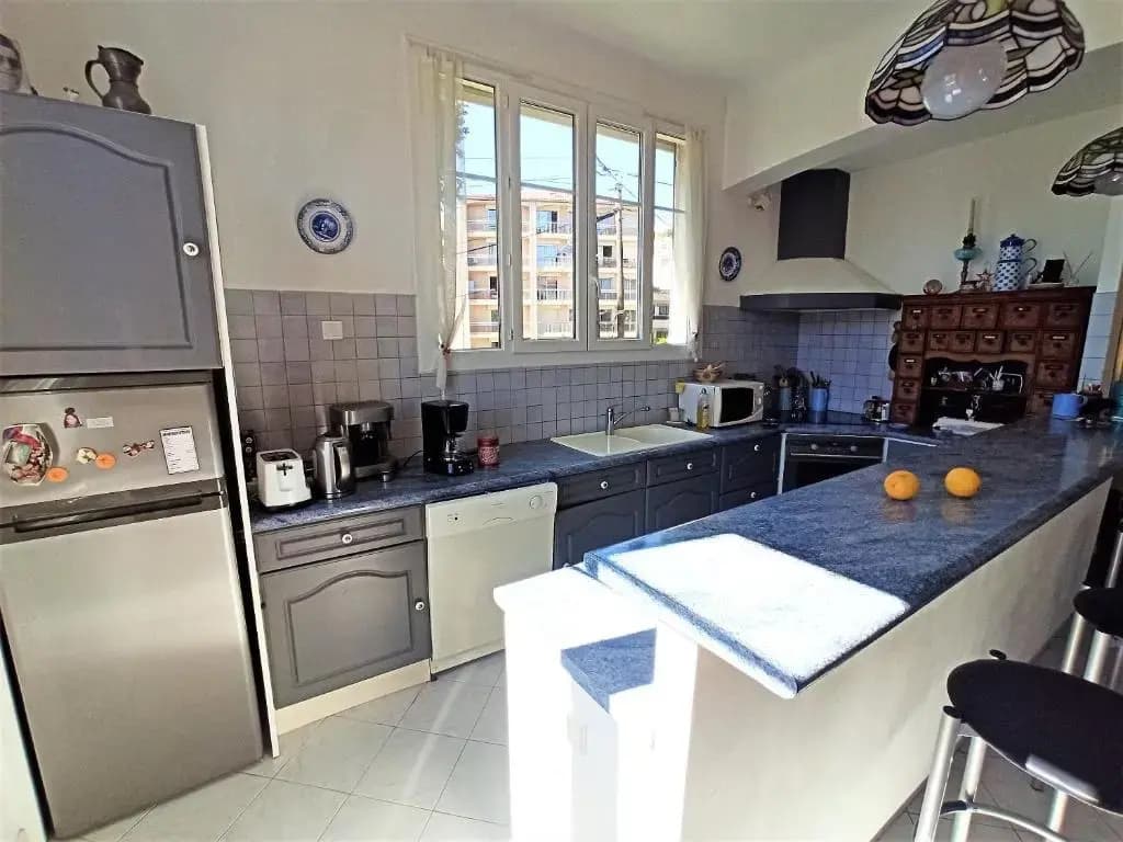 Maison de 3 chambres avec vue sur la ville jardin clos et wifi a Nice - photo 10
