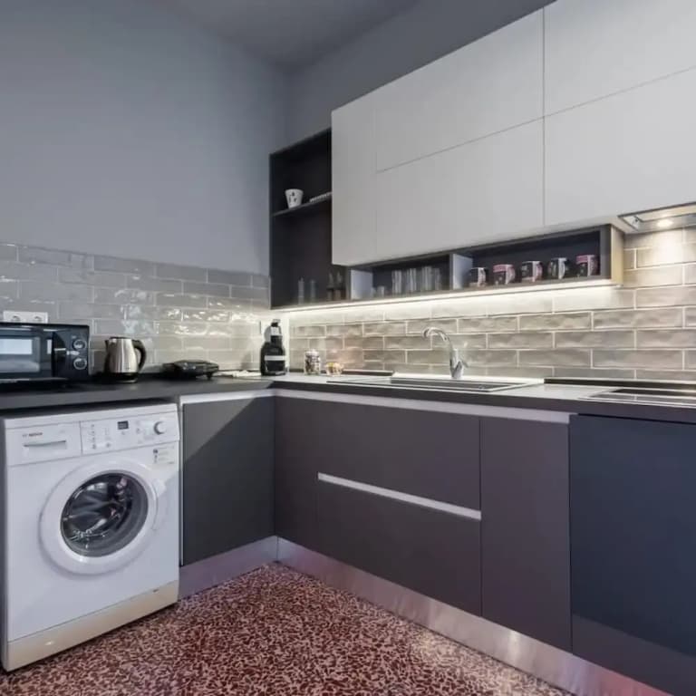 Friday Venus Luxury Apartment - photo 17