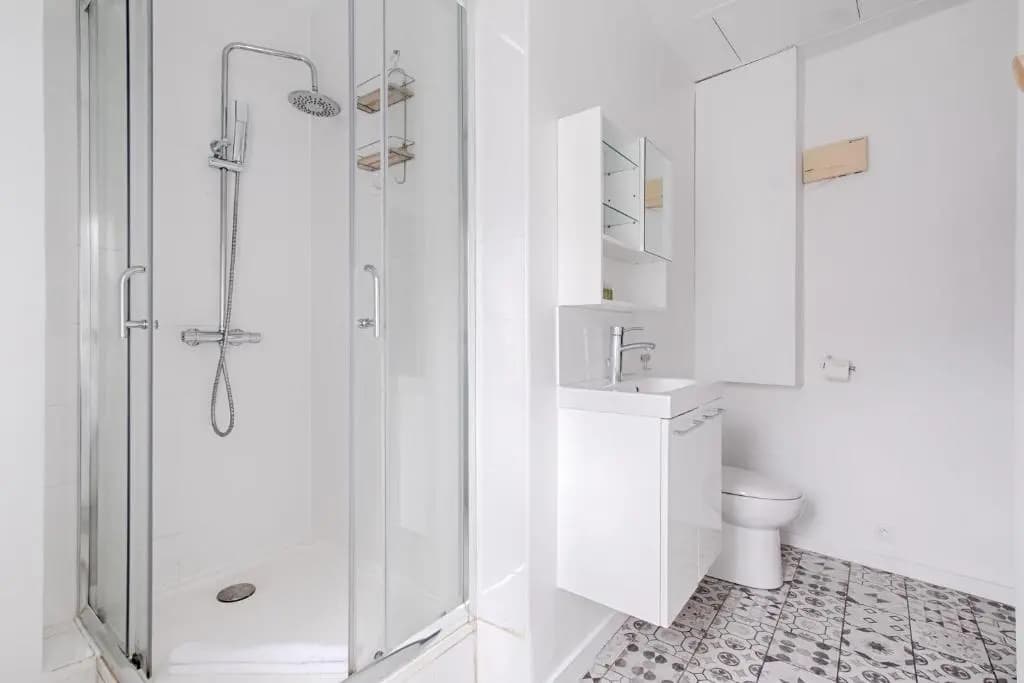 Appartement Cosy proche Saint-Lazare - 6P - photo 9