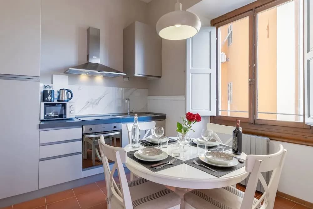 Charming 2 bedroom in Florence - photo 15
