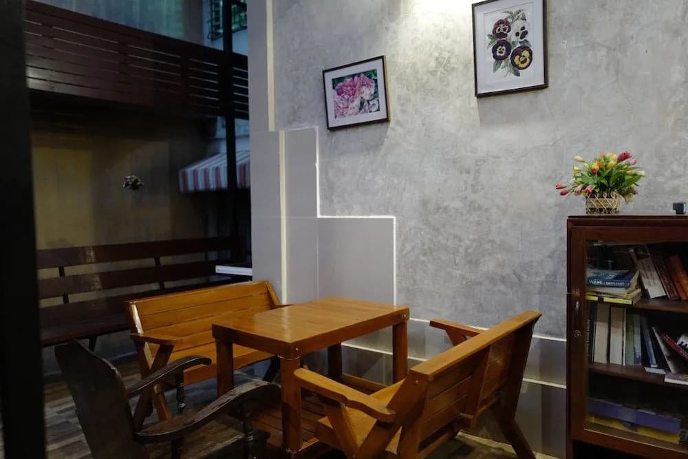 14 Plus 1 Hotel - photo 13