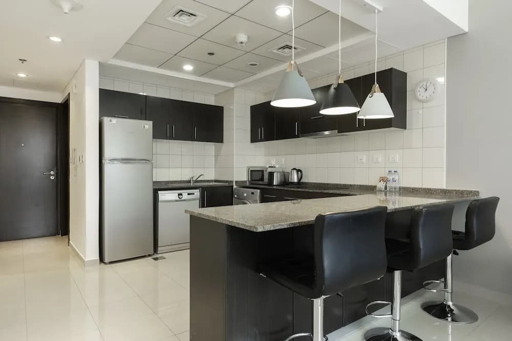 Sunny Apartment in Marina With a View Ideal Location - photo 15