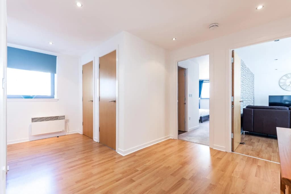 Stylish Garden View Apartment - photo 5