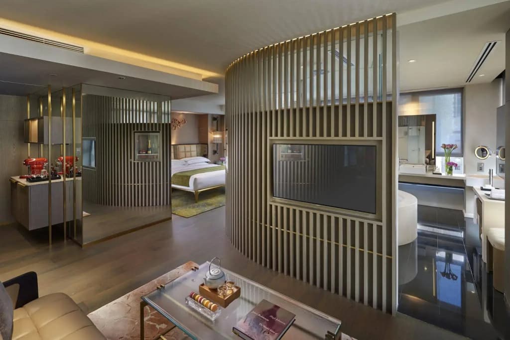 Mandarin Oriental The Landmark, Hong Kong - photo 18