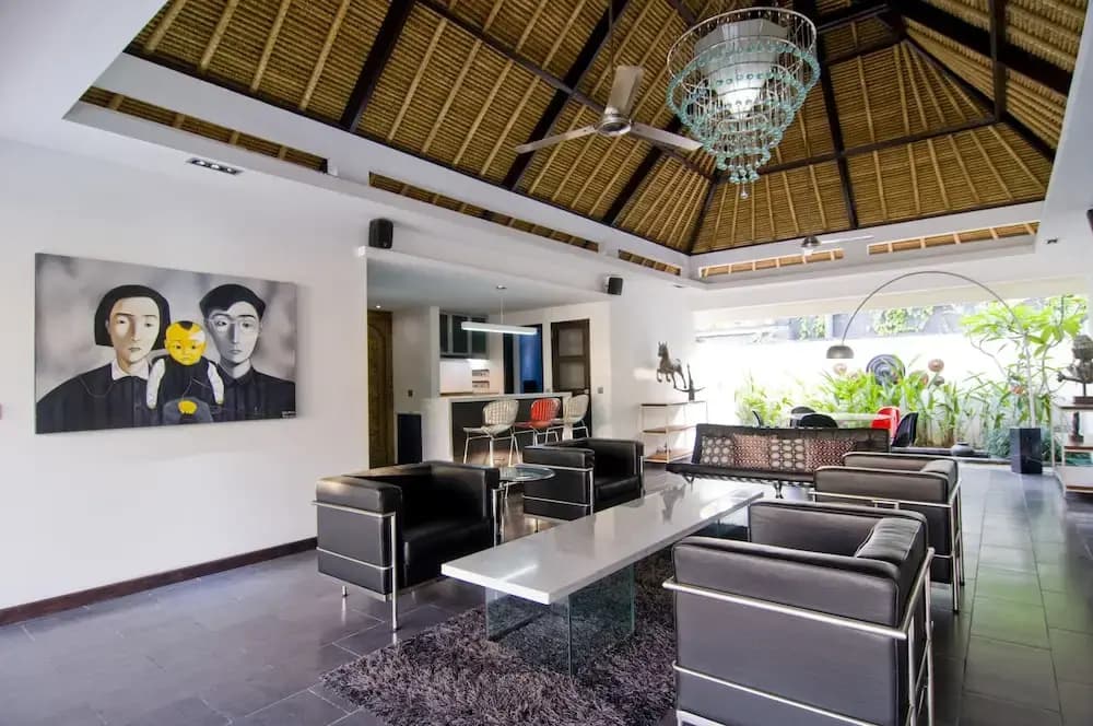 Villa Putih - main photo