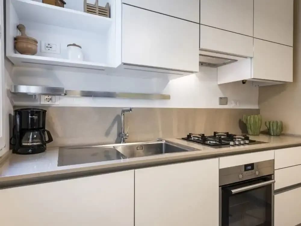Dotflorence Apartments - photo 16
