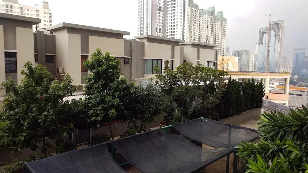 Comfortable Cosmo Terrace Apartment - photo 1