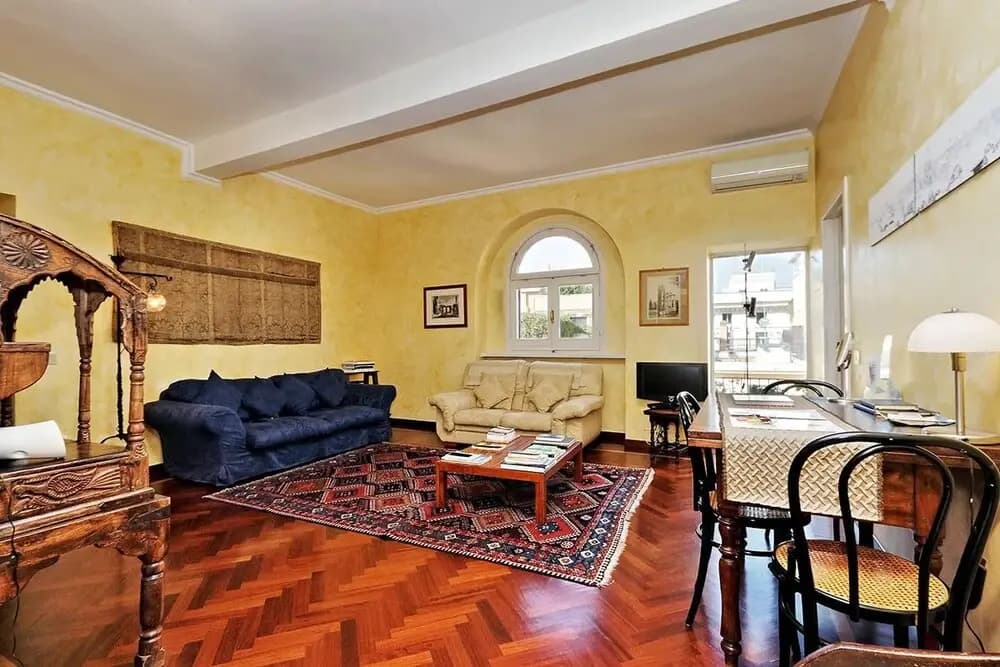 Trevi Comfortable Terrace Apartment - photo 4