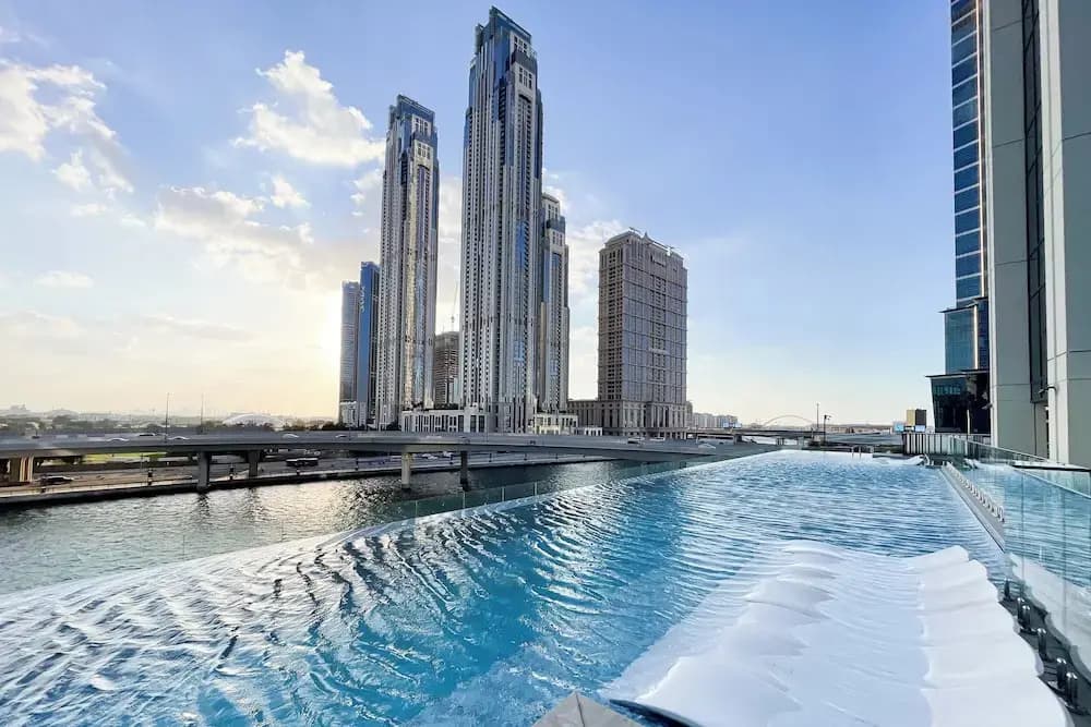 SIMPLY COMFORT Missoni Top Floor with Sea, Canal and Burj Khalifa Views - photo 32