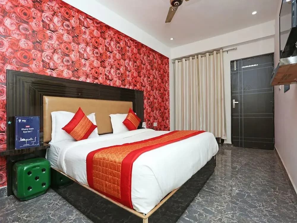 OYO 11405 Hotel Tej Palace - photo 16