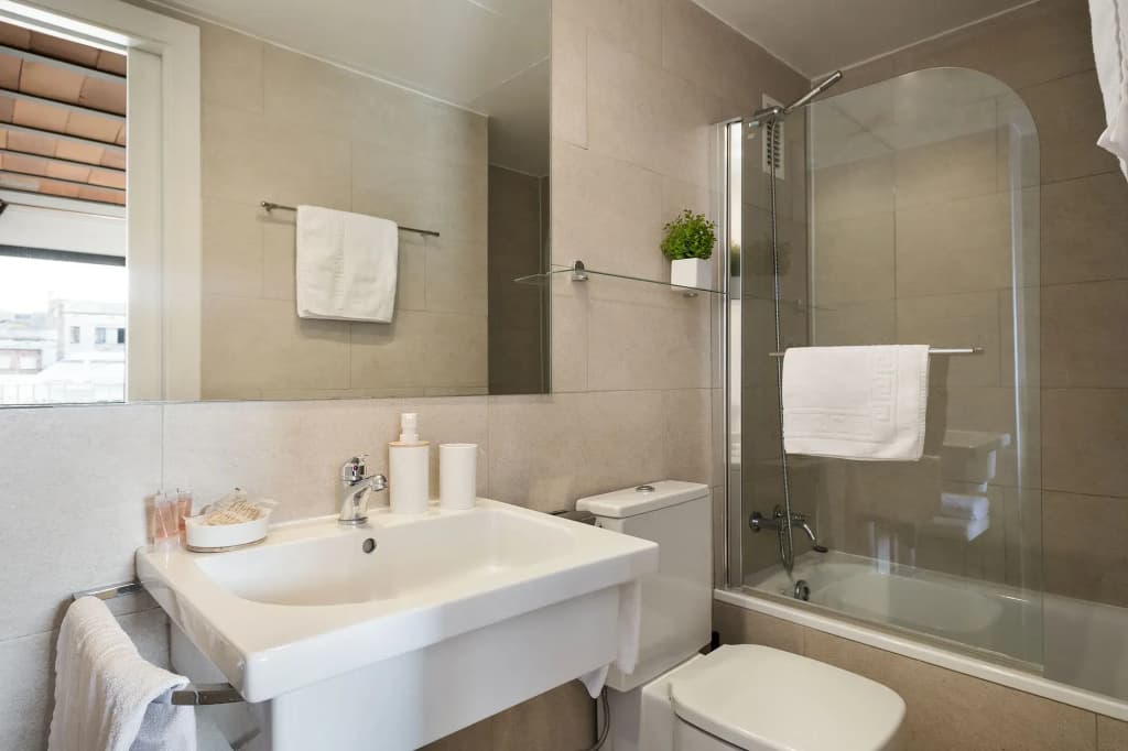 Aspasios Las Ramblas Apartments - photo 11