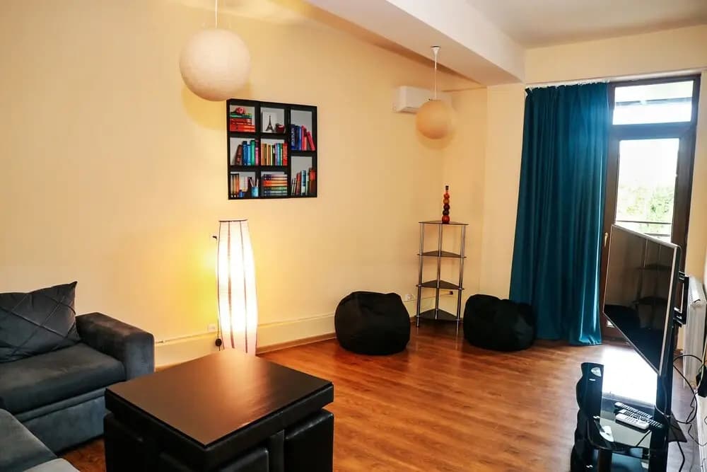 Hosthub old Tbilisi Apartment - main photo