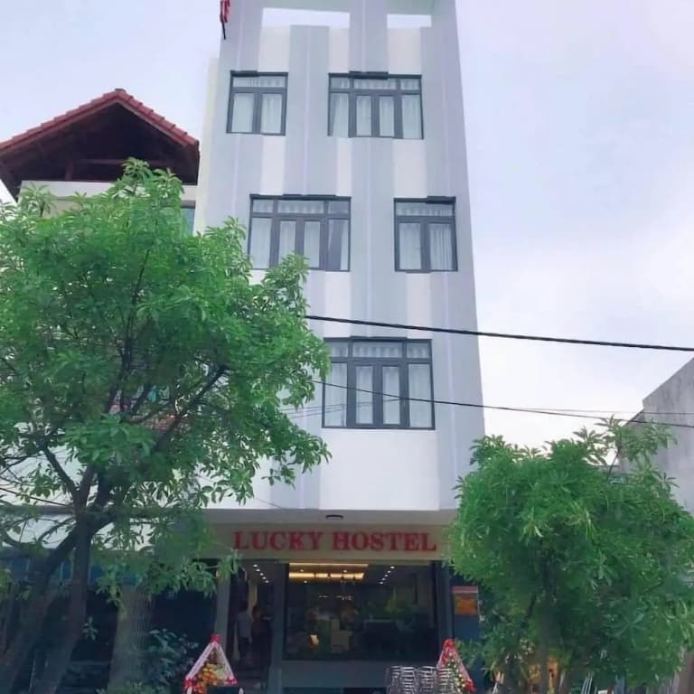 Lucky Hostel - photo 1