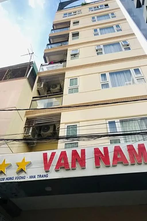 Van Nam Hotel - photo 1