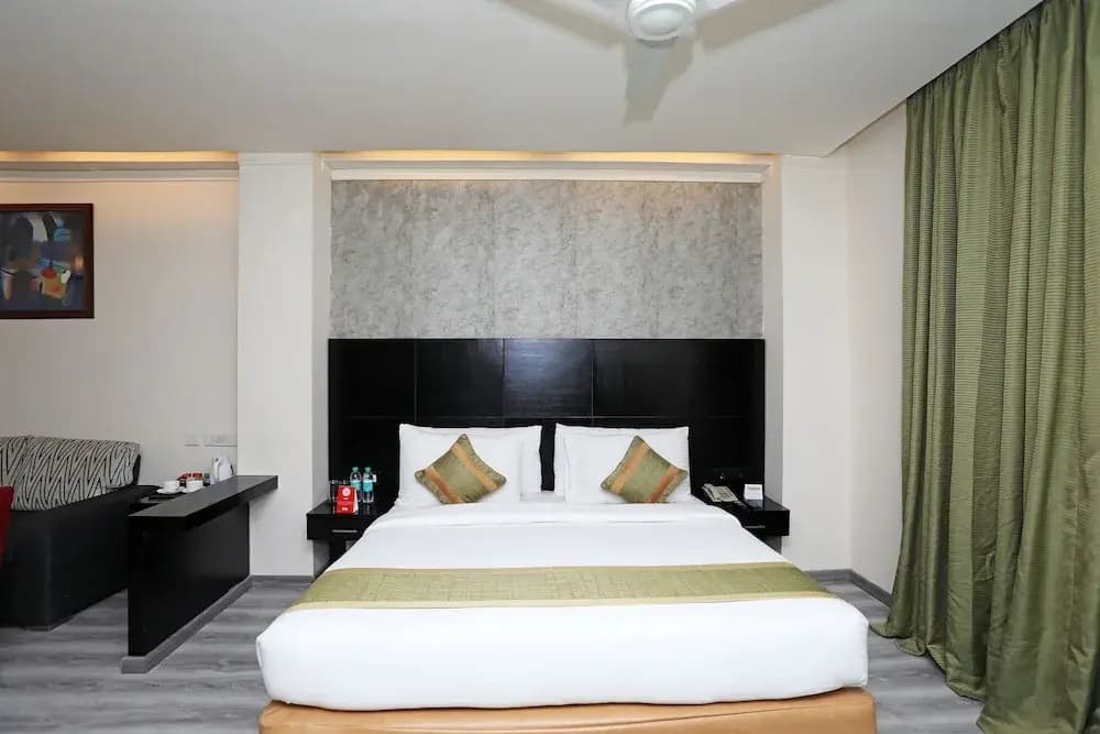 Hotel Glitz Westend Inn - photo 7