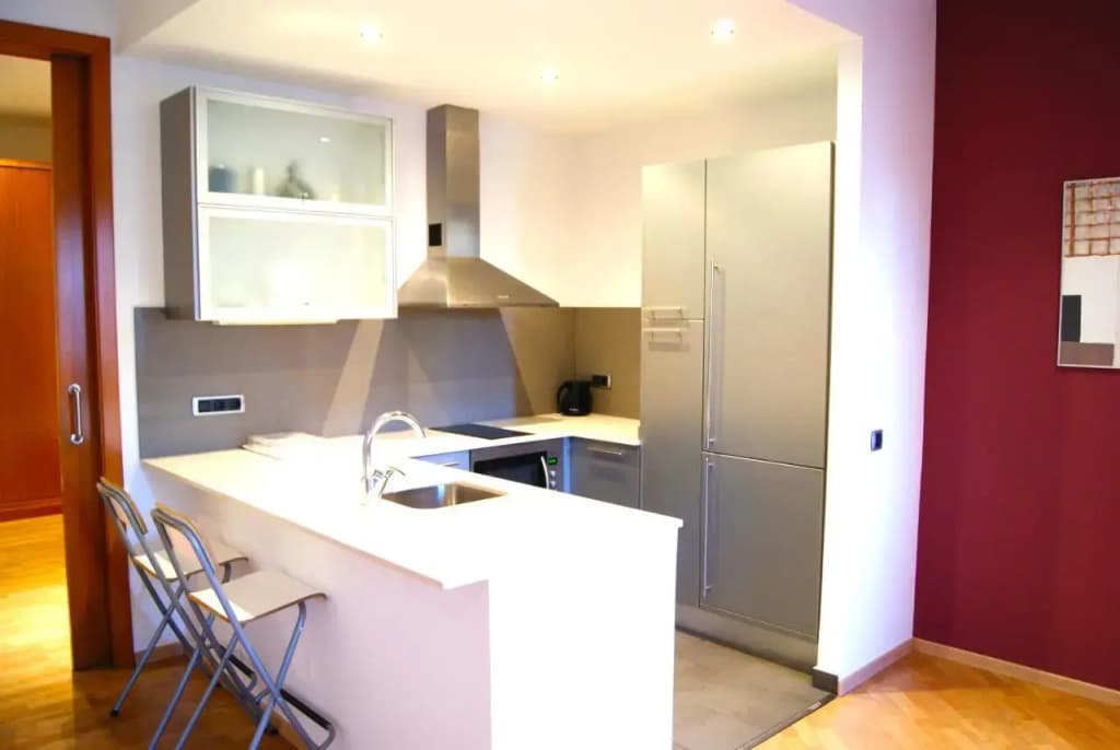 Places4stay Ramblas 2bd - photo 7
