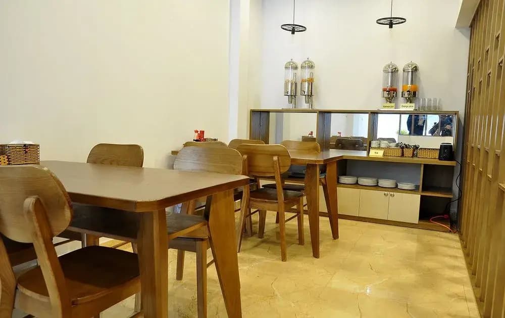 Brothers Hotel - photo 18