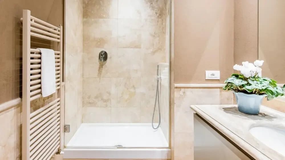 Charming Two Bedroom Apartment in Piazza Strozzi - photo 8
