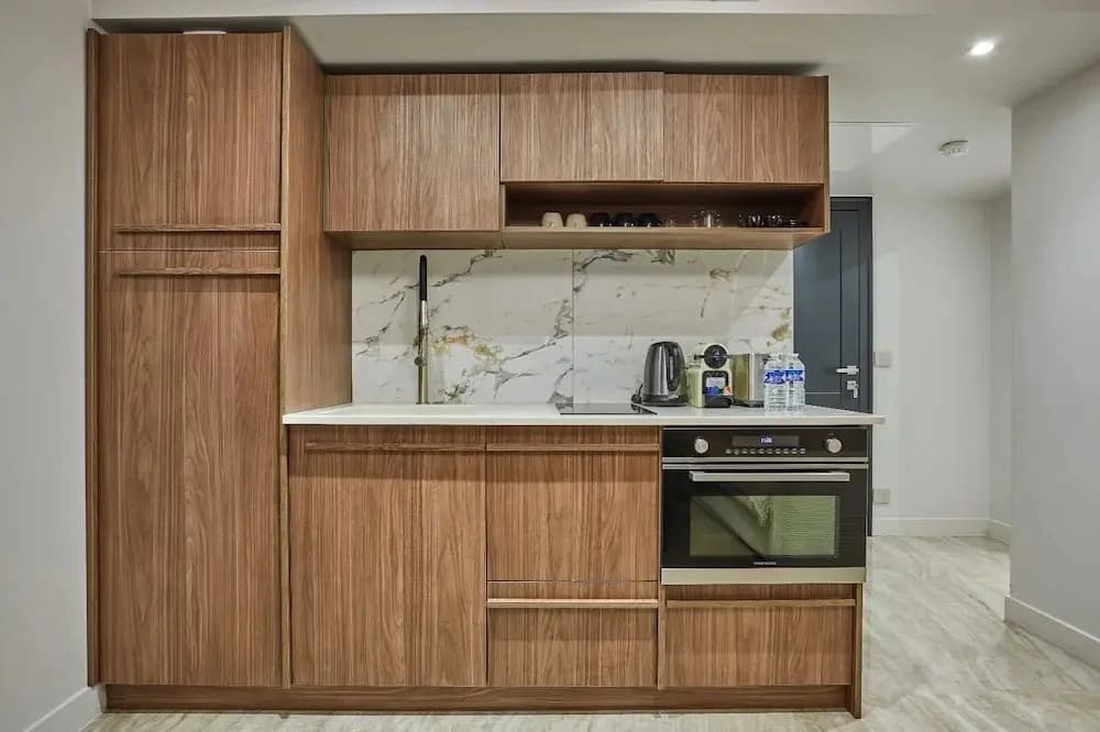 Lou Suites - photo 13