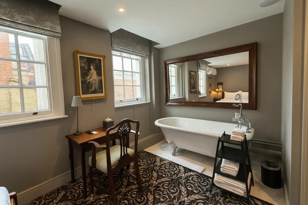 No. 30 Knightsbridge - photo 5