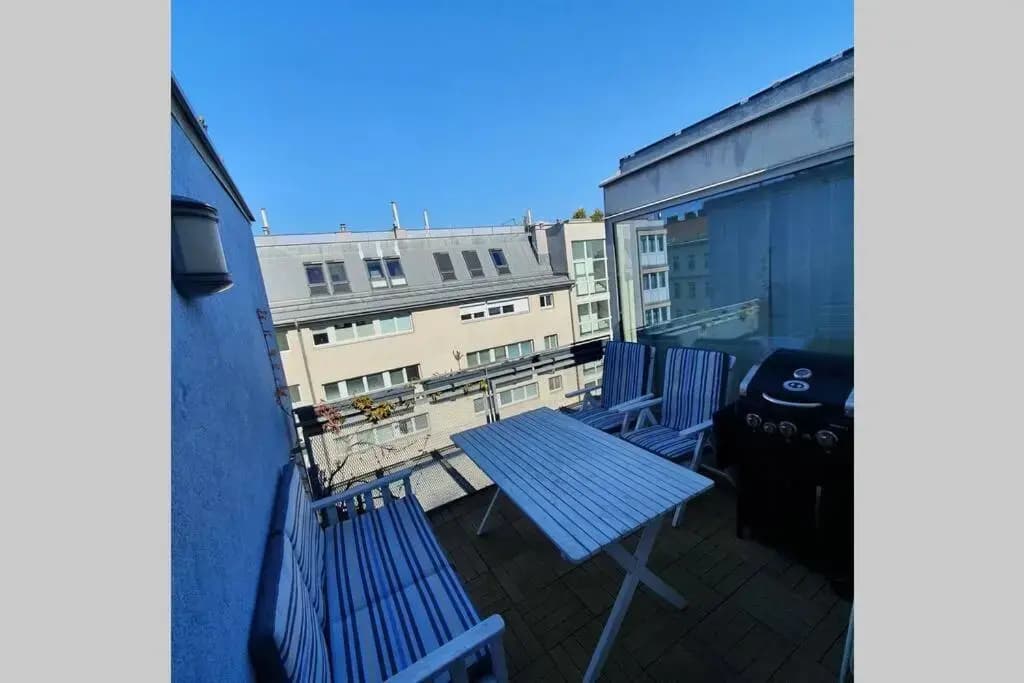Sonnige Terassenwohnung - photo 1