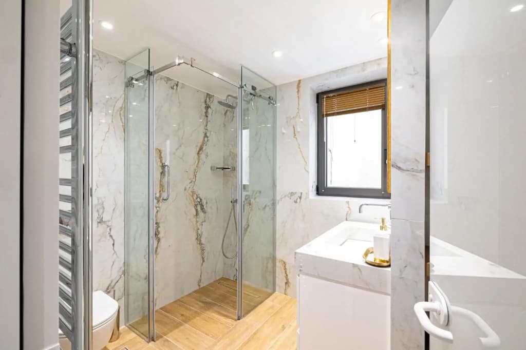 202- HiEndAccomodation-TopLocation - photo 7