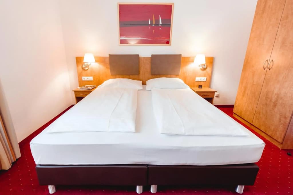 Hotel Allegro - photo 4