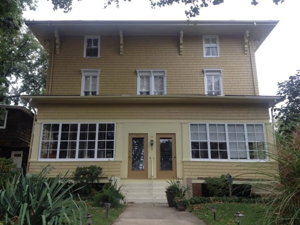 Victorian Bed & Breakfast - photo 1
