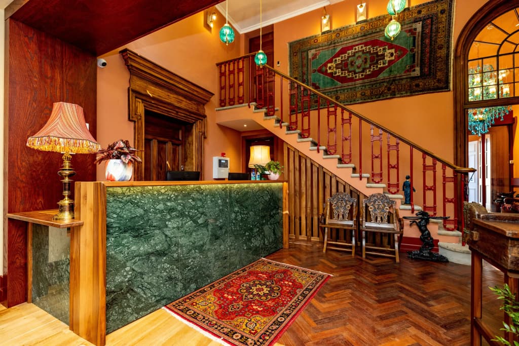 Limehouse Library Hotel - photo 2