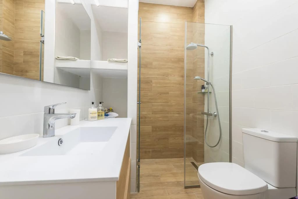 Fresh and Clean apt for 6 in Koukaki - photo 6