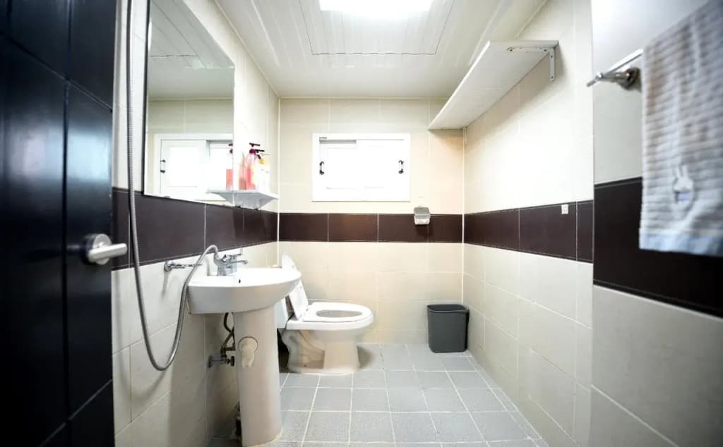 The One Hostel Hongdae - photo 9